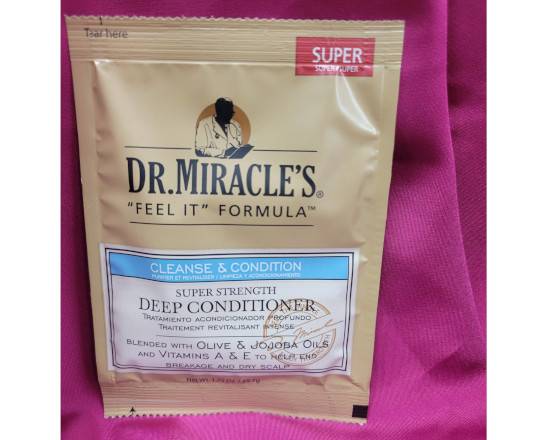 Order Dr. Miracle's Deep Conditioner (Super Strength)  food online from iDa Beauty Supply Store store, Middletown on bringmethat.com