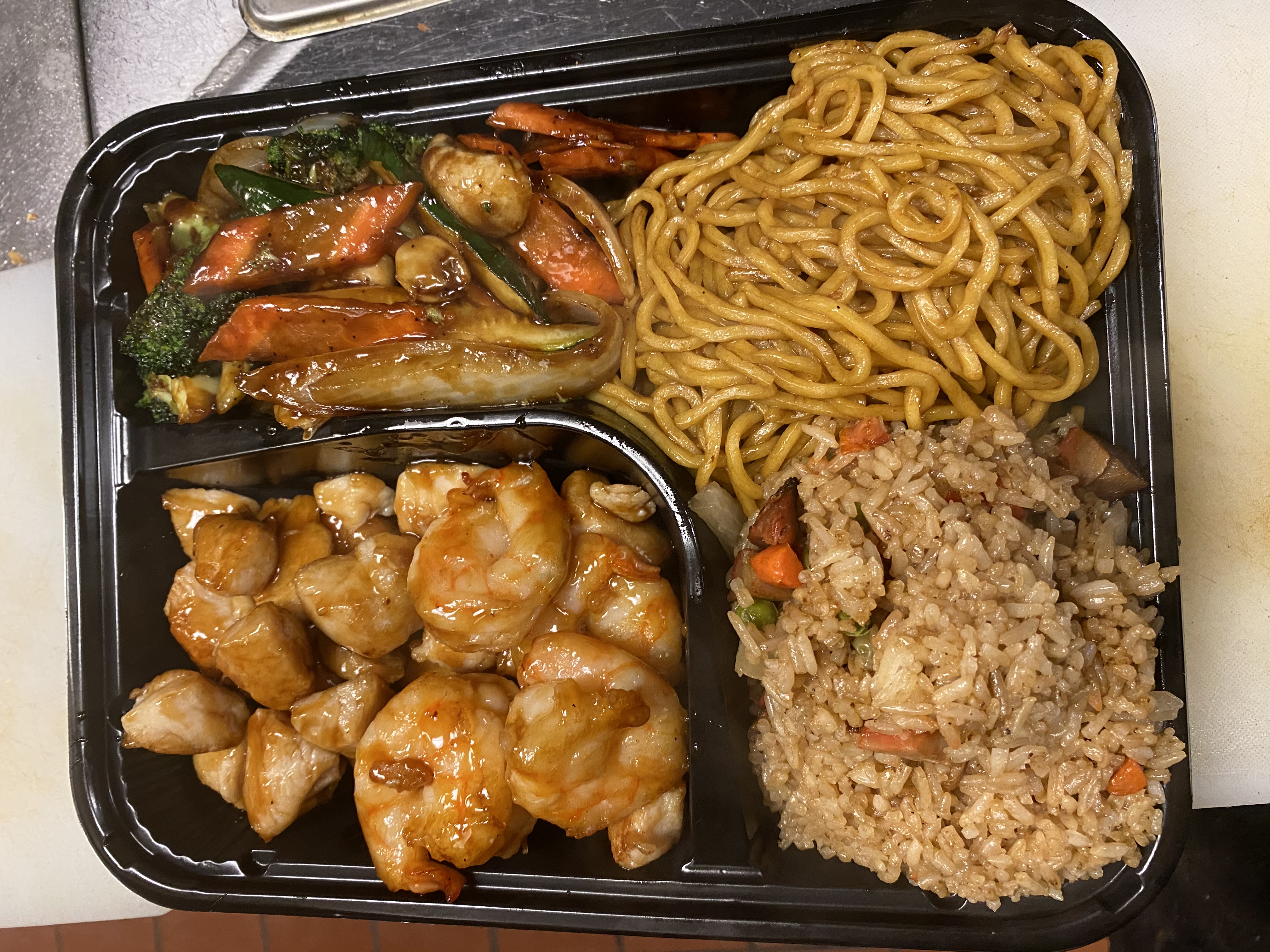 Order 7. Chicken and Shrimp Hibachi Dinner铁板鸡虾 food online from Kumo Asian Fusion store, Brick on bringmethat.com