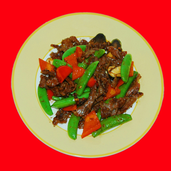 Order Beef with Sugar Snap Peas in Xo Sauce XO 甜豆牛 food online from King Kee store, San Francisco on bringmethat.com