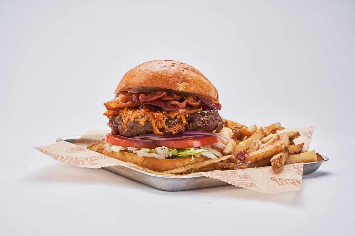 Order BBQ Bacon Cheddar Burger food online from Primanti Bros store, Homestead on bringmethat.com