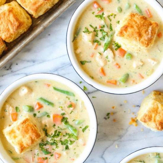 Order Chicken-Pot-Pie Chowder food online from Sole Soups store, Agoura Hills on bringmethat.com
