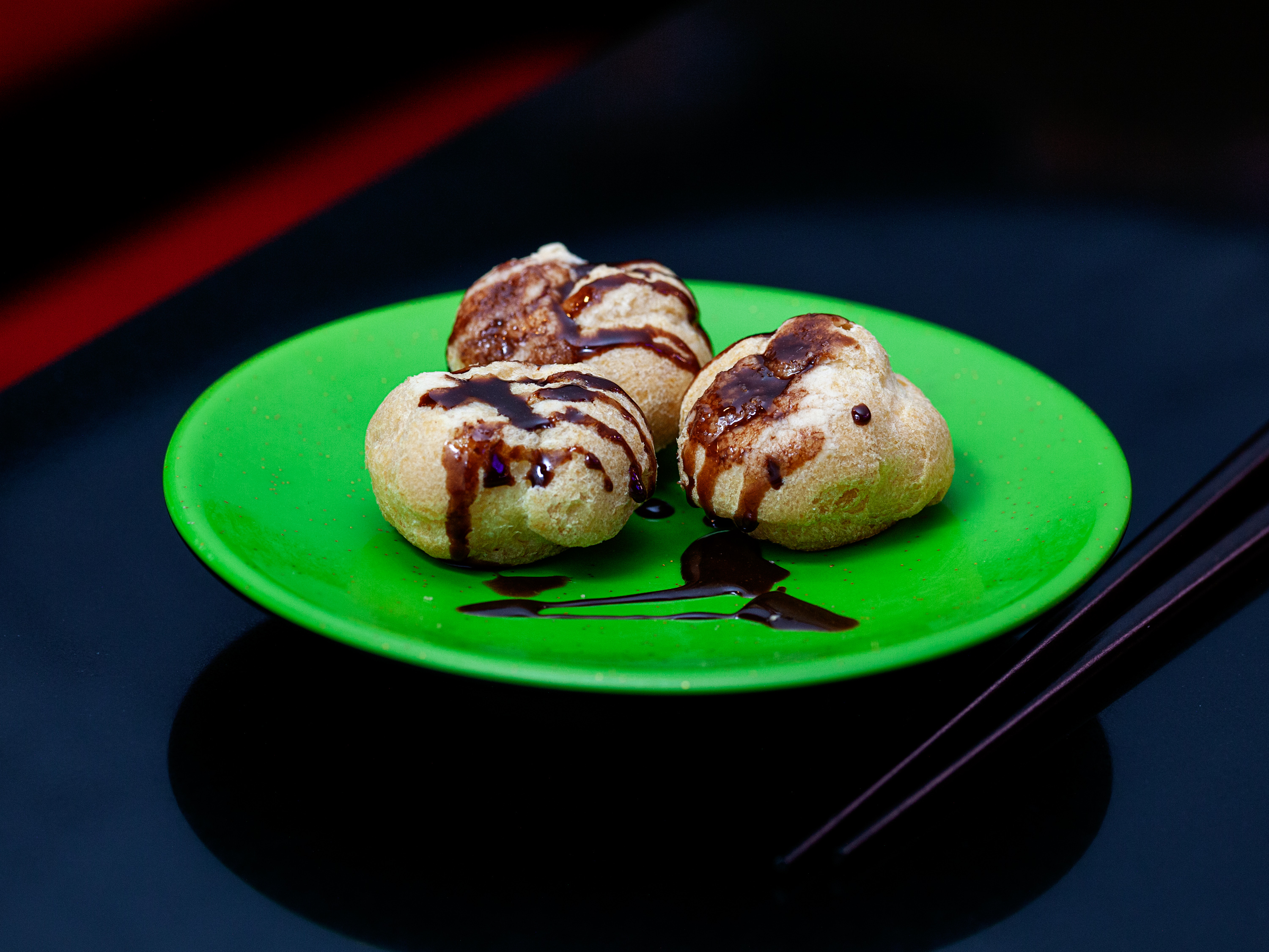 Order Mini Cream Puffs food online from Sushi Chiyo store, Clark County on bringmethat.com