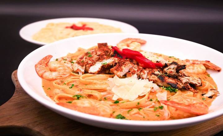 Order Chipotle Chicken And Shrimp Pasta food online from Urban Kitchen store, Cleveland on bringmethat.com