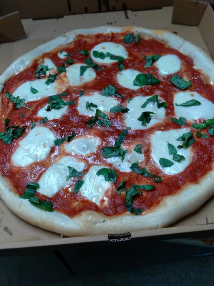 Order Margarita Pizza food online from Briano Italiano store, Mohnton on bringmethat.com