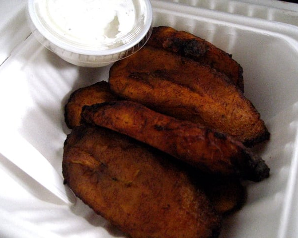 Order Fried Plantains food online from Cha Cha Chicken store, Northridge on bringmethat.com