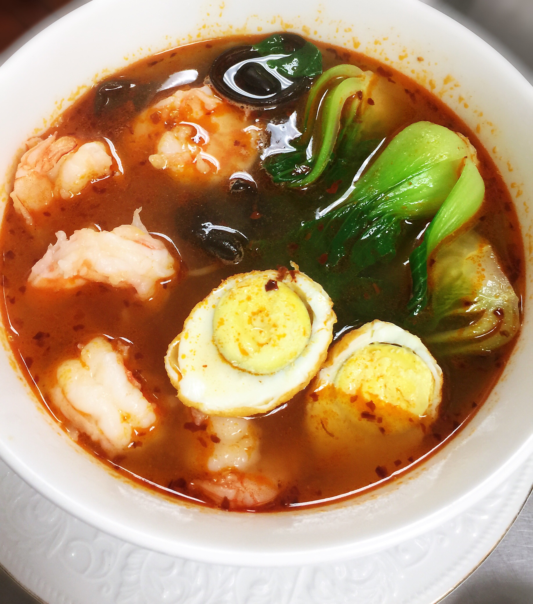 Order Tomyam Shrimp Ramen Bowl  food online from Komo asian cuisine store, Bellmore on bringmethat.com