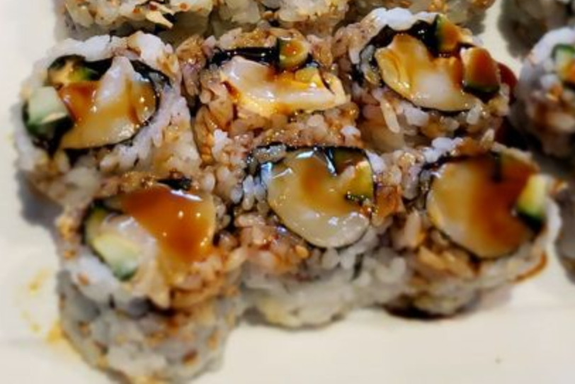 Order Spicy Scallop Maki food online from Fish market sushi bar store, Allston on bringmethat.com