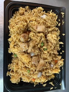 Order 16. Chicken Fried Rice food online from Taste Of China store, Spring Hill on bringmethat.com