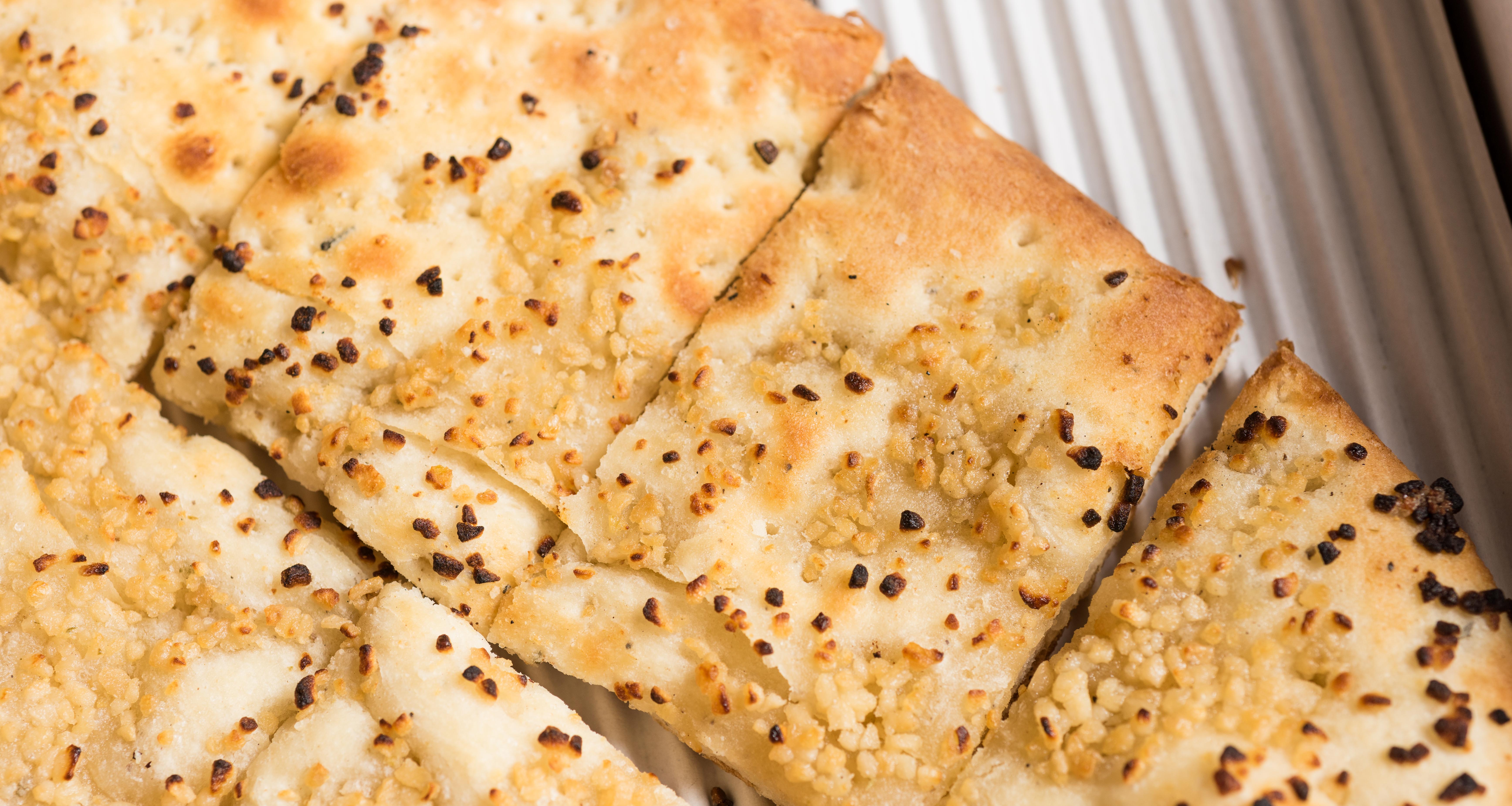 Order Garlic Bread food online from Pizza My Way store, Pleasant Hill on bringmethat.com