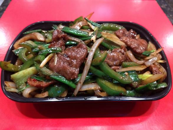 Order Mongolian Beef 蒙古牛 food online from Great Wall store, Mount Pleasant on bringmethat.com