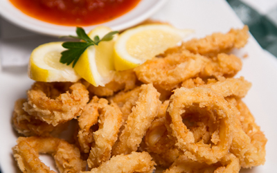 Order Fried Calamari food online from Seniore Pizza store, San Mateo on bringmethat.com