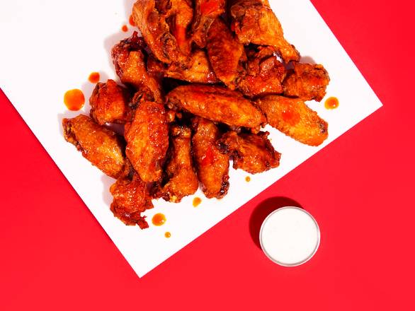 Order 20 Chicken Wings food online from Sam Sylk Chicken And Fish store, Garfield Heights on bringmethat.com