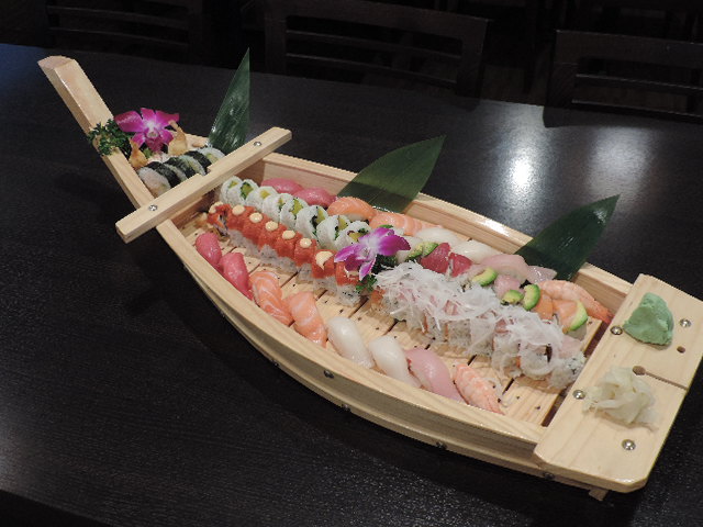Order M8. Regular Sushi Boat Plate food online from Icho Izakaya Fusion Cuisine store, Temple City on bringmethat.com