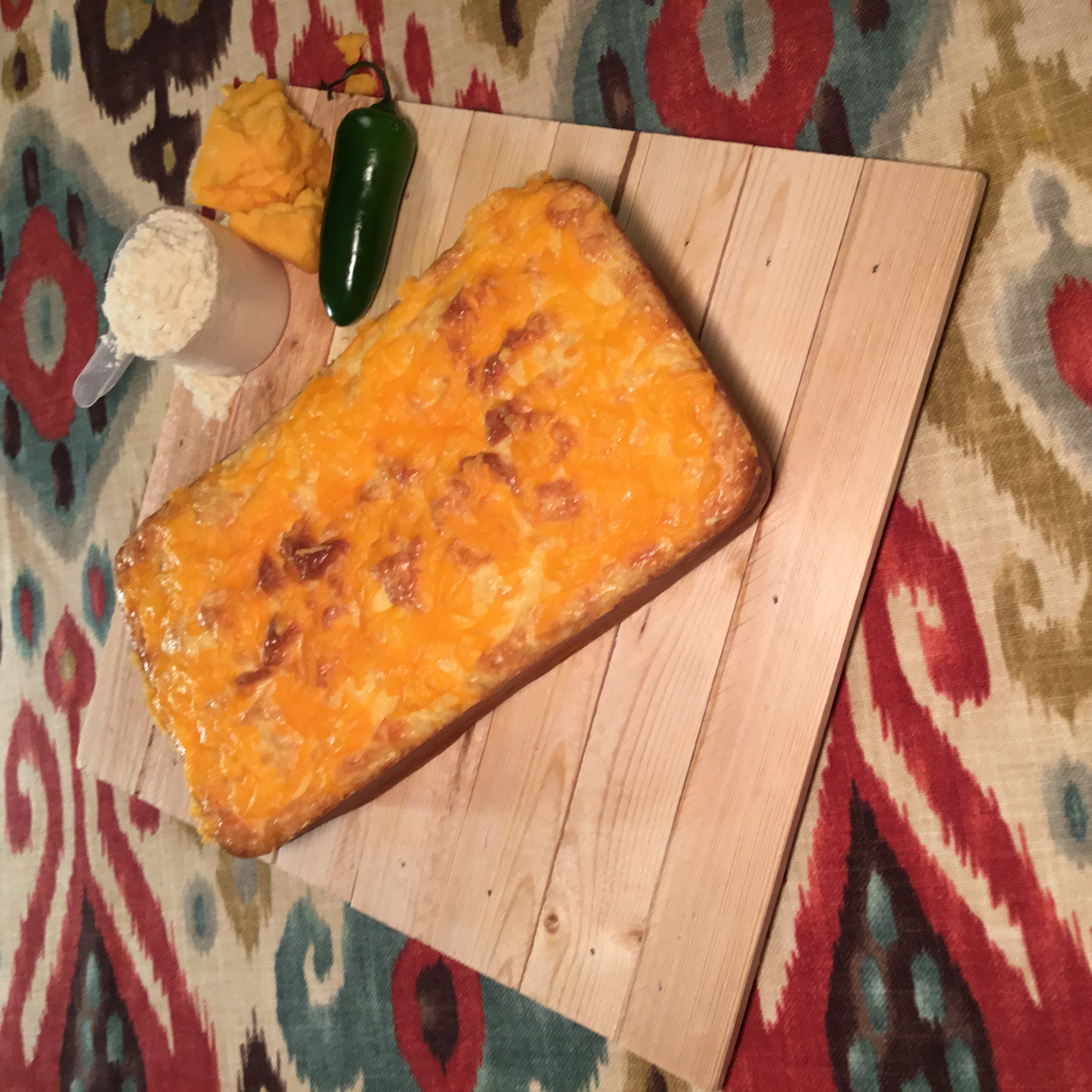 Order Jalapeno Cheddar Low Carb Protein Bread food online from Carbless Craze Cafe store, Youngstown on bringmethat.com