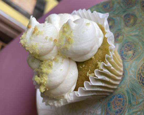 Order Key Lime food online from Buttersweet Bakery store, Hapeville on bringmethat.com