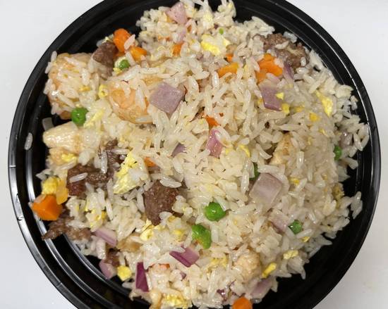 Order Young Chow Fried Rice food online from Hunan Cafe store, Pittsburgh on bringmethat.com