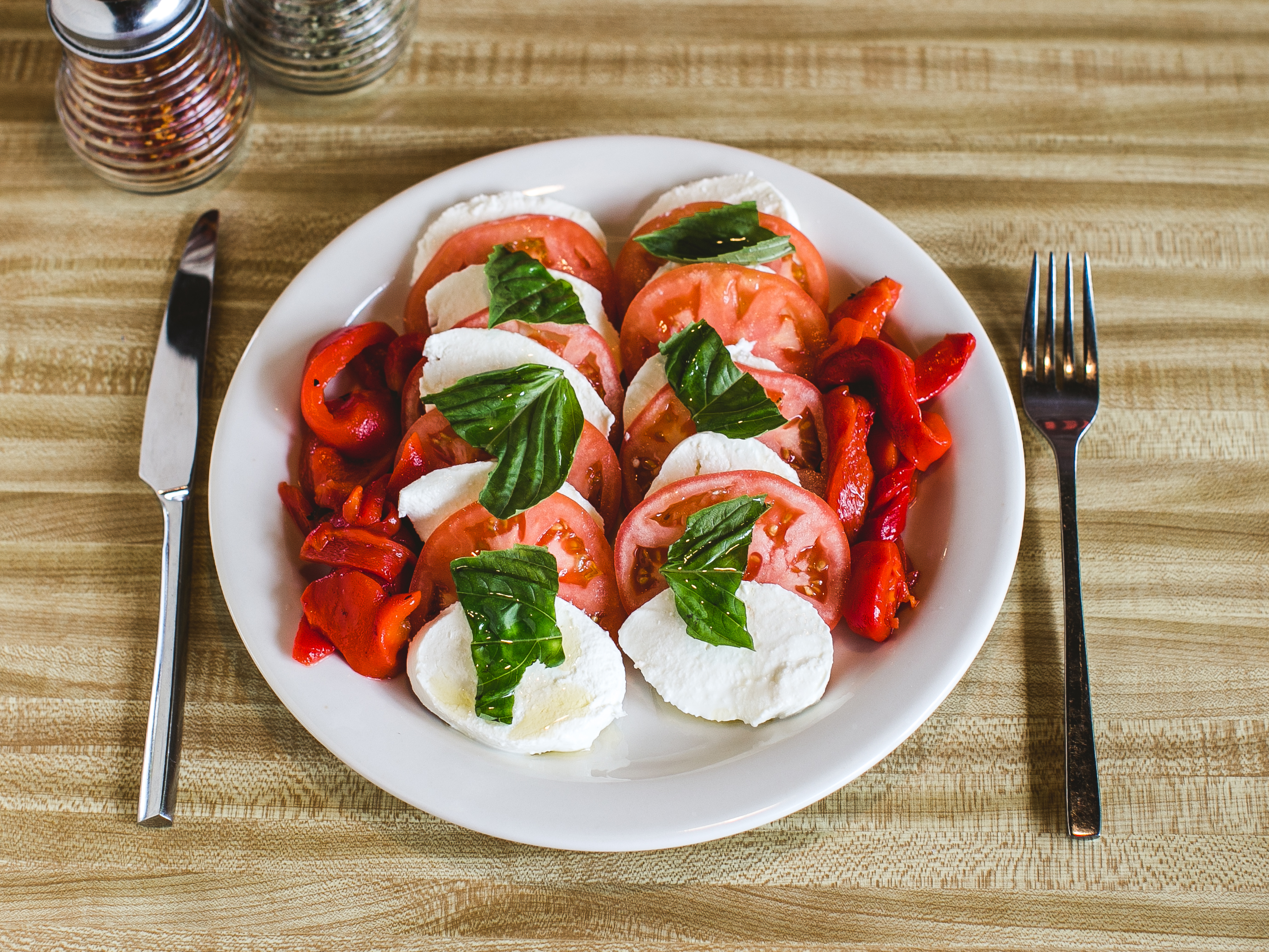 Order Caprese Salad food online from People's Pizza store, Cherry Hill on bringmethat.com