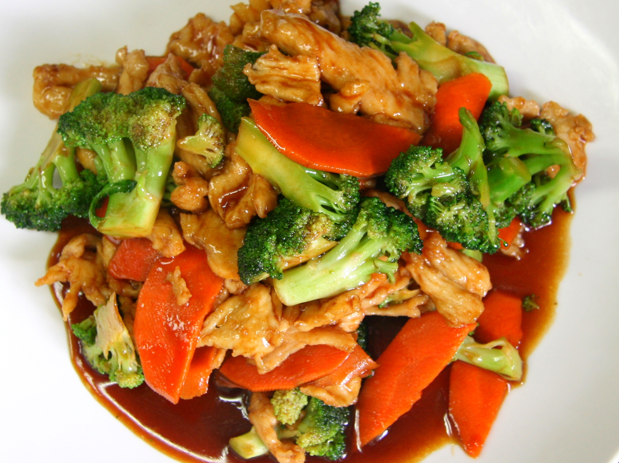 Order C13. Chicken with Broccoli food online from Fantasy Chinese Cuisine store, Norman on bringmethat.com