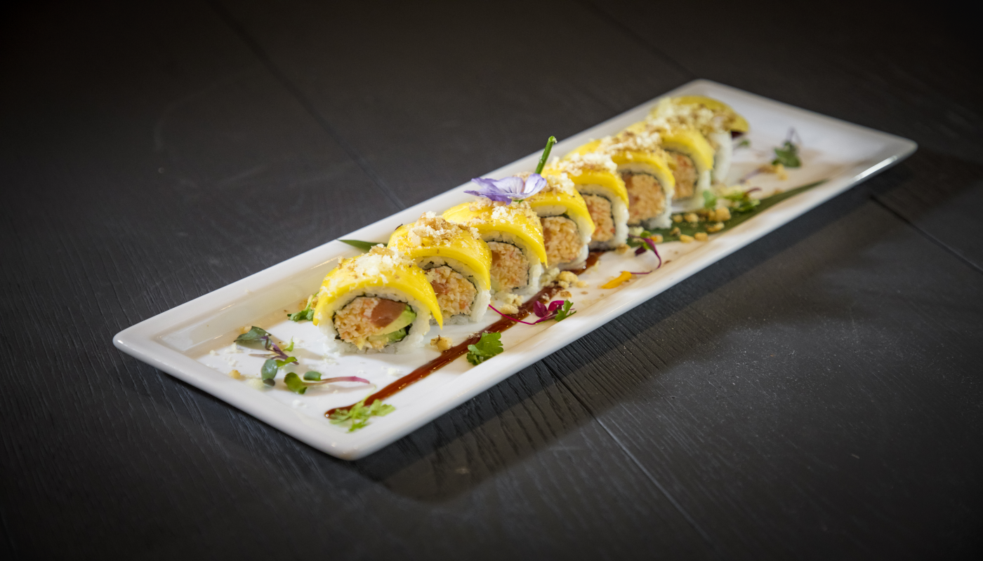 Order R6. Mad Mango Roll food online from Starfish Sushi store, Downey on bringmethat.com