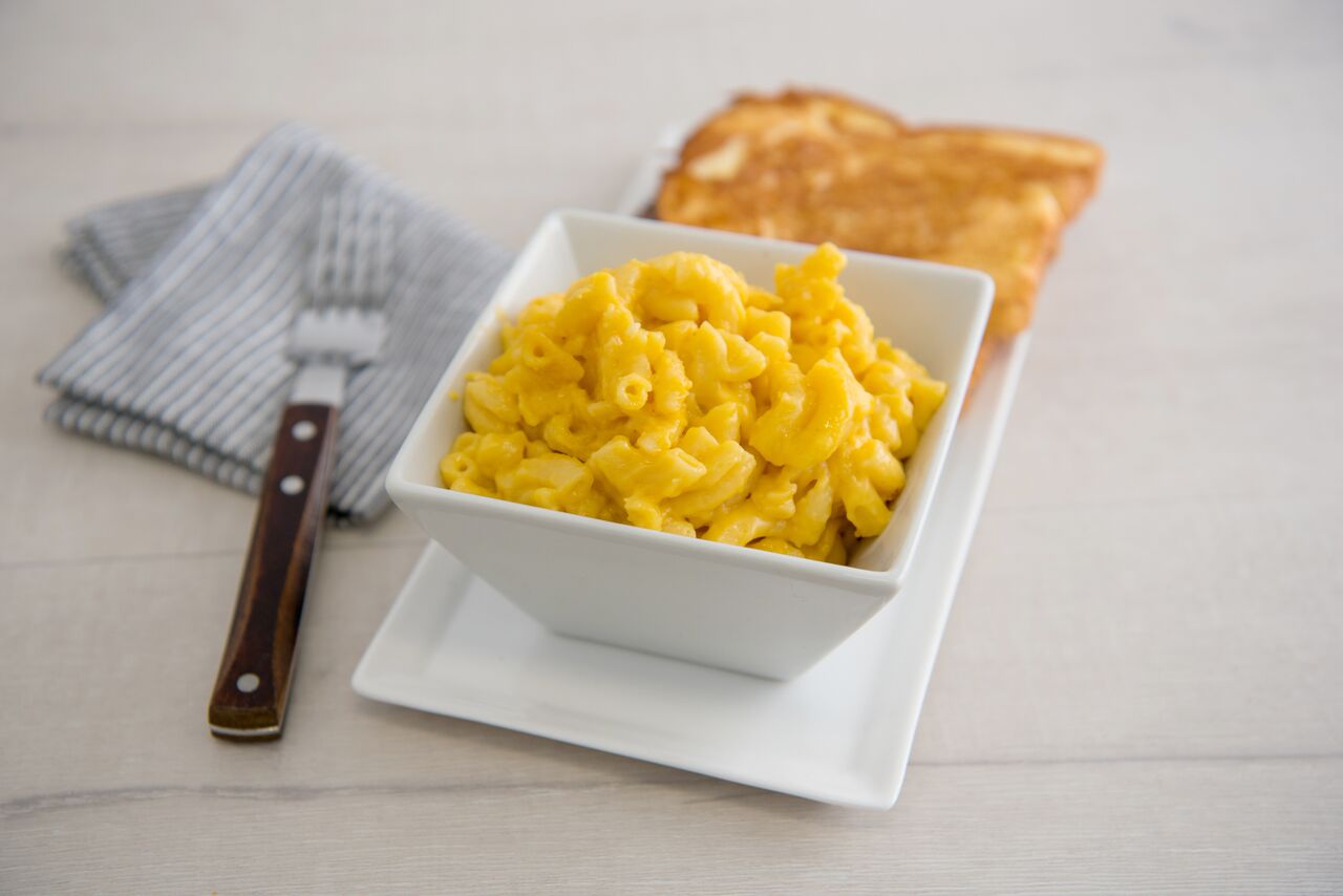 Order Macaroni and Cheese food online from Canter Deli store, Los Angeles on bringmethat.com