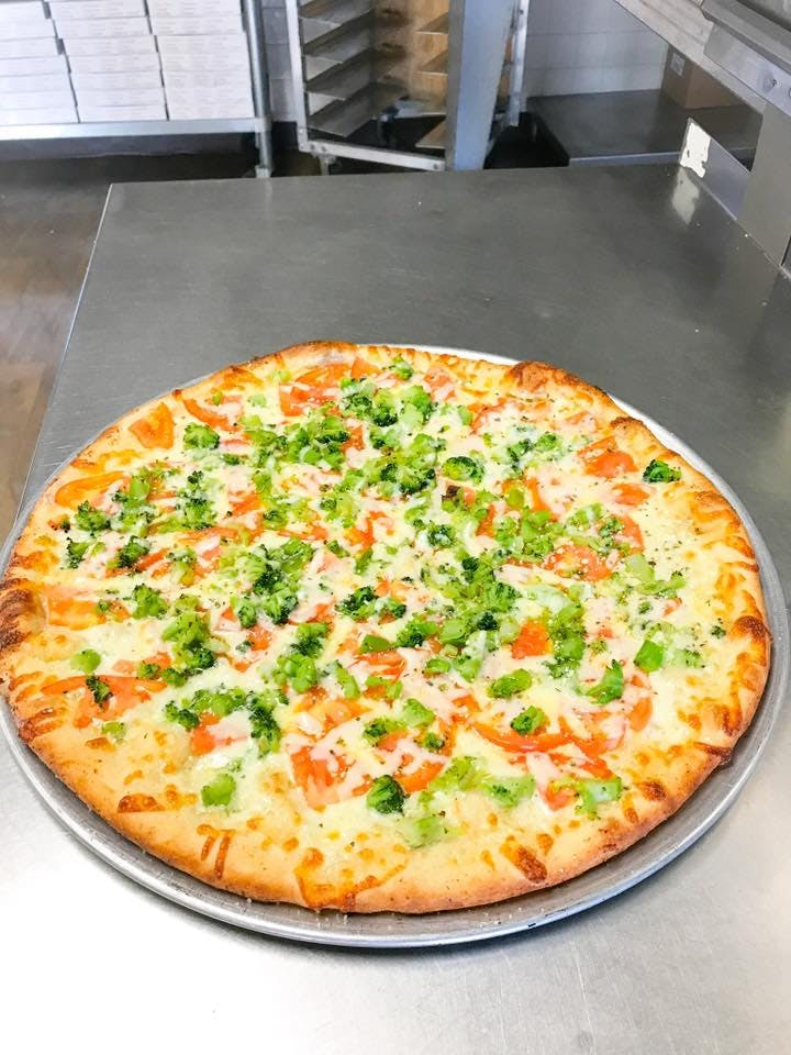 Order Vegetabe Pizza - Medium 15'' (8 Slices) food online from Original Italian Pizza store, Milton on bringmethat.com