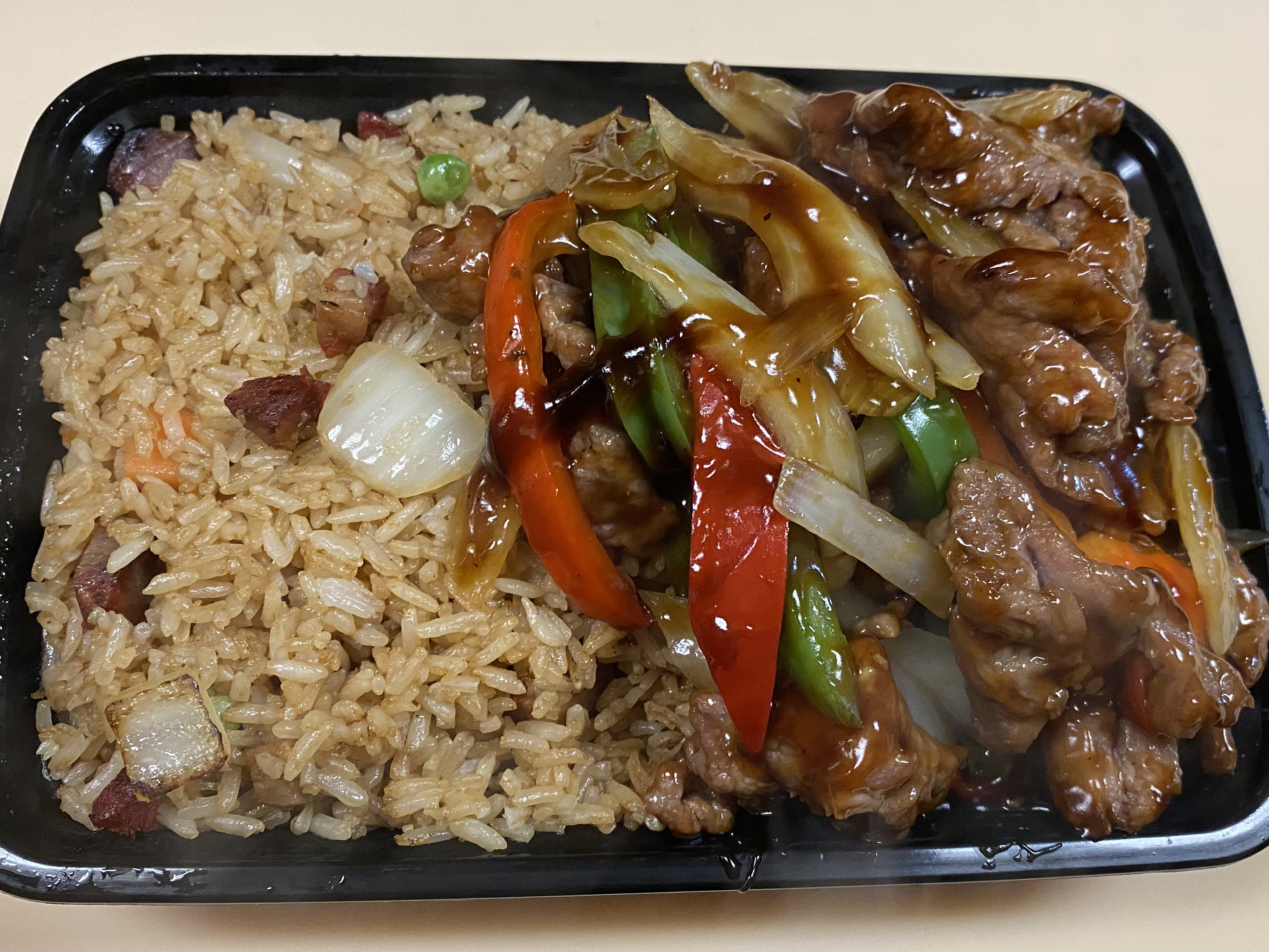 Order Pepper Steak with Onion Combo晚青椒牛 food online from Kumo Asian Fusion store, Brick on bringmethat.com