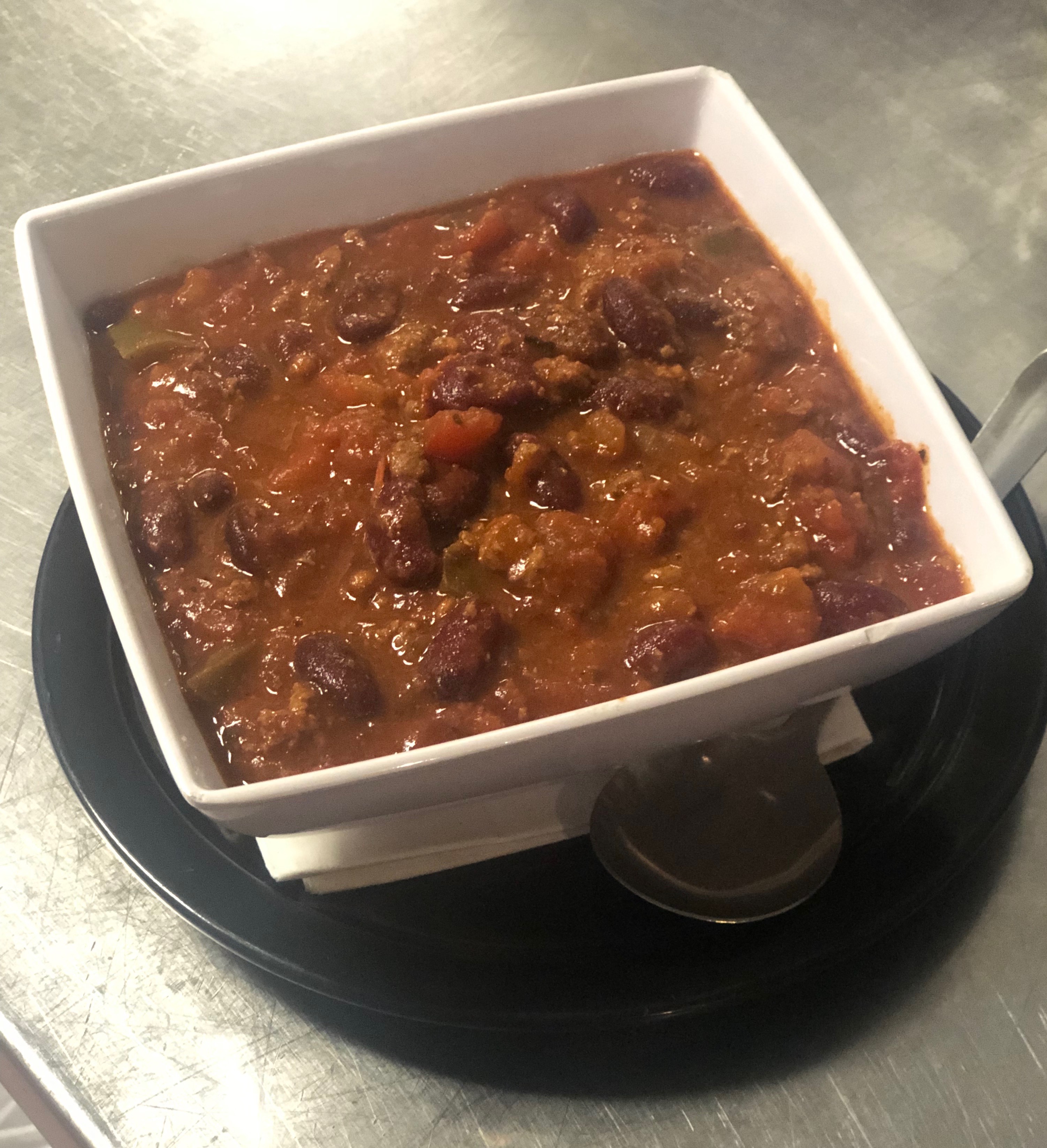 Order Homemade Beef and Bean Chili food online from Dominic's Bar & Grille store, Monrovia on bringmethat.com