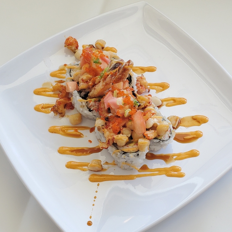 Order Dynamite Special Roll food online from Sushi Loco store, Long Beach on bringmethat.com