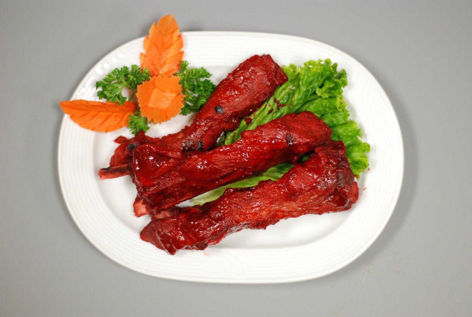 Order Pork Spare Ribs  food online from Thaitaste Restaurant store, Los Angeles on bringmethat.com