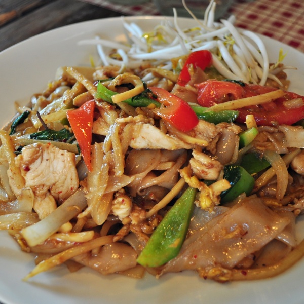 Order Pad Kee Mao (Drunken Noodle) food online from Rice Thai Cookery store, Portland on bringmethat.com