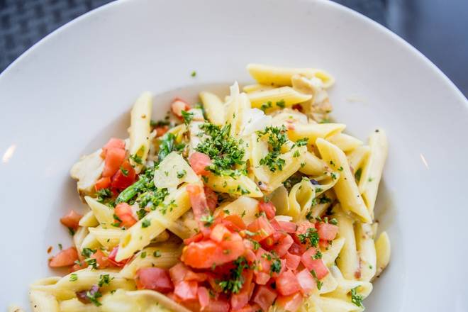 Order Truffle Steak Penne food online from Twigs Bistro And Martini Bar store, Spokane on bringmethat.com