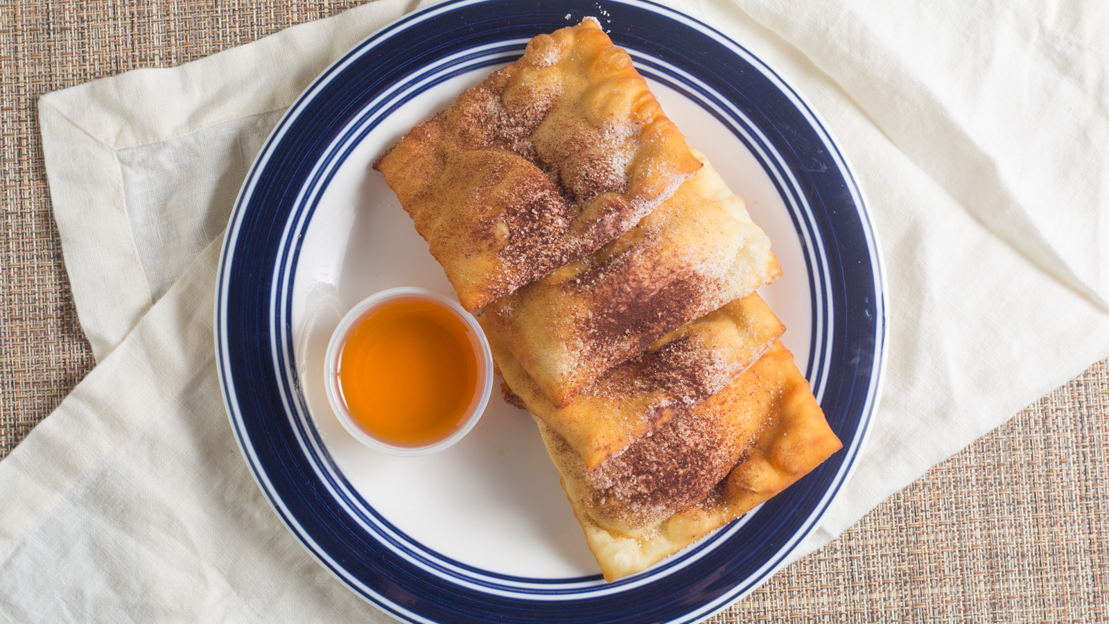 Order Sopapillas (Order of 4) food online from La Ristra New Mexican Kitchen store, Gilbert on bringmethat.com