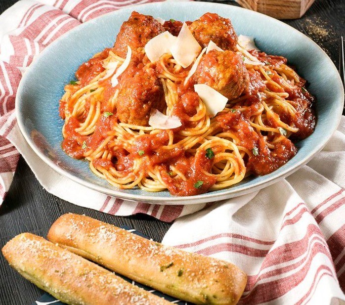 Order Spaghetti & Meatballs food online from Pats Select Pizza | Grill store, Smyrna on bringmethat.com