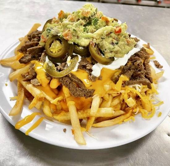 Order Loaded Fries food online from Tacos Acambaro store, Salinas on bringmethat.com