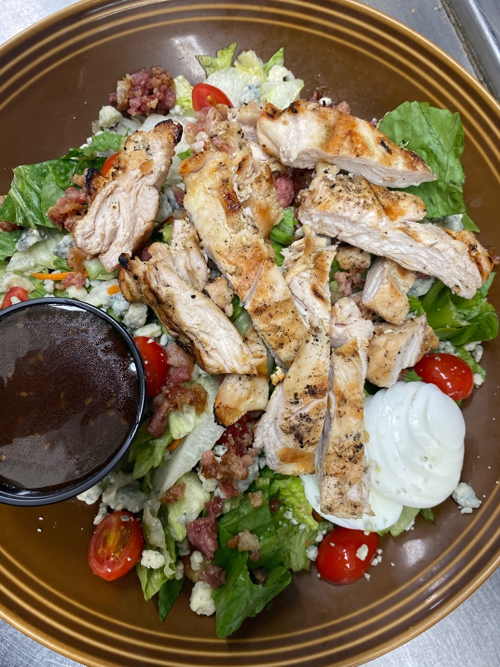 Order Classic Cobb Salad food online from Buckeye Tavern store, Macungie on bringmethat.com