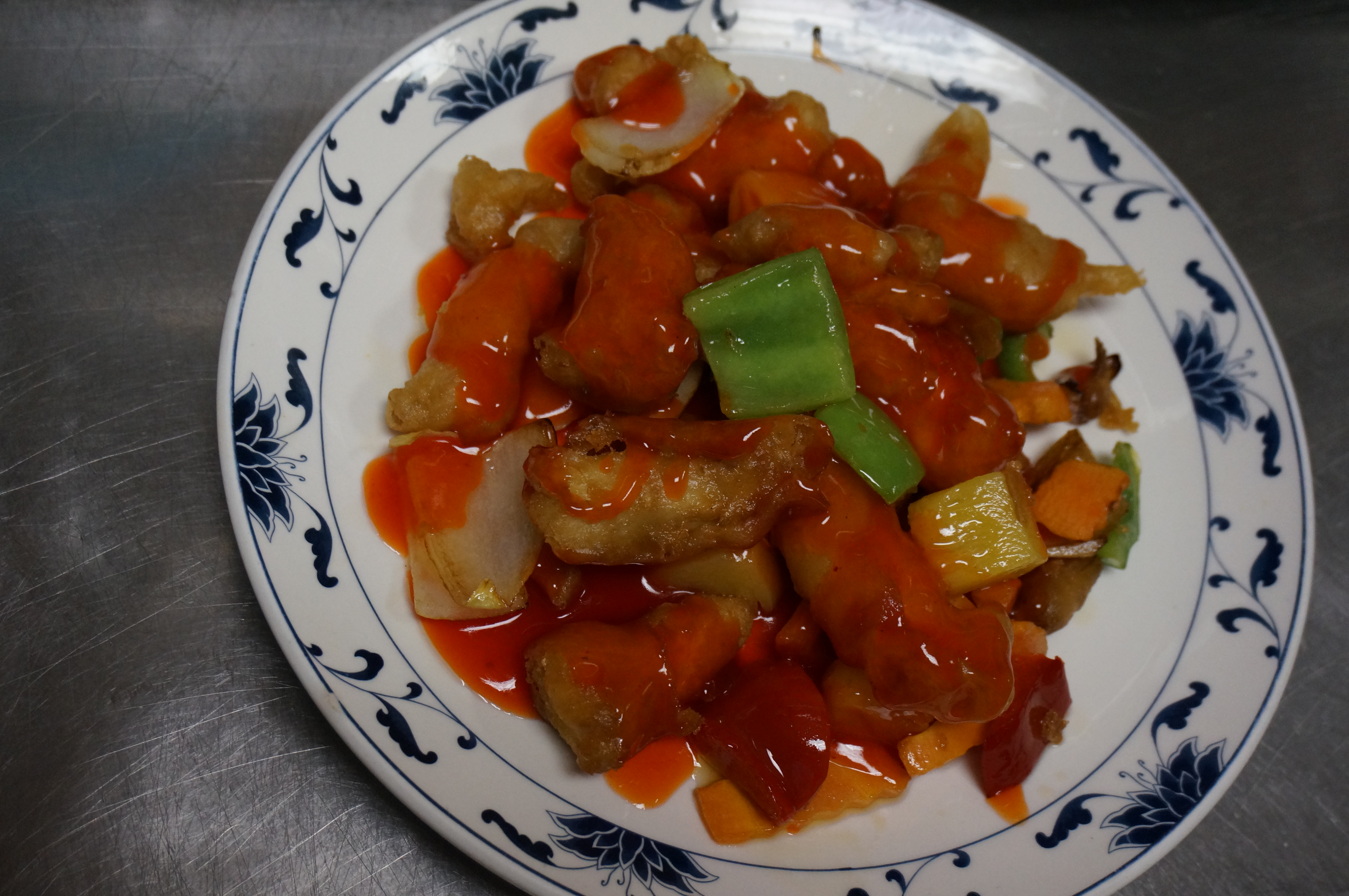 Order 55. Sweet and Sour Chicken food online from Mayflower Chinese store, Capitola on bringmethat.com