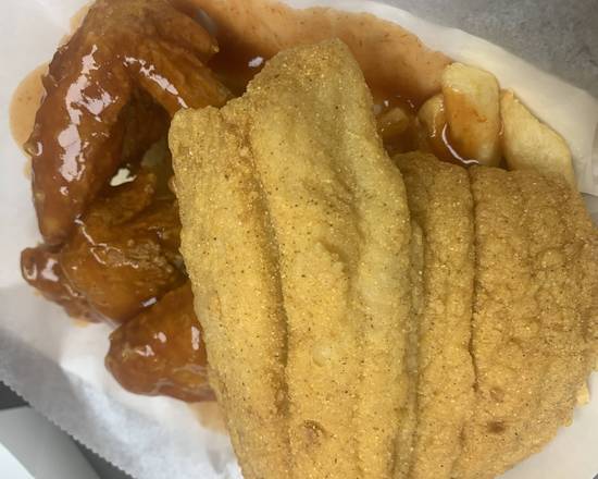 Order Catfish and Wings Combo food online from Harold's chicken shack store, Chicago on bringmethat.com