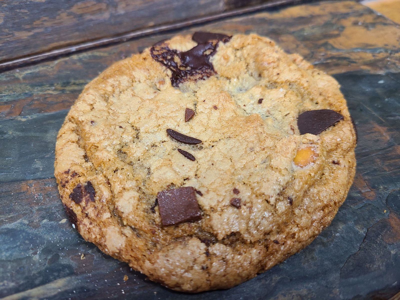 Order Chocolate Chunk Cookie food online from Clockwork Pizza store, Tempe on bringmethat.com