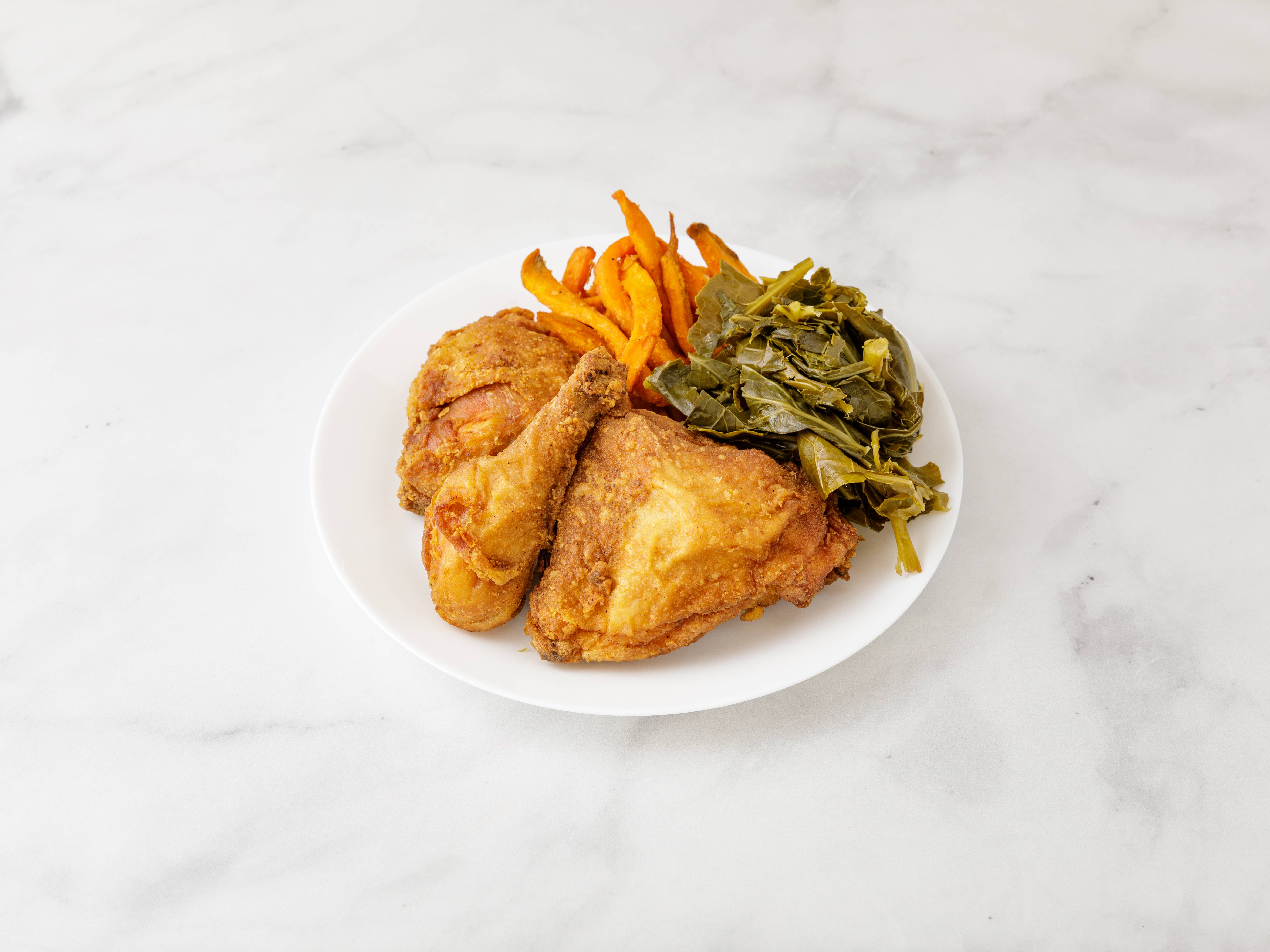 Order Fried Chicken Dinner food online from Paula Soul Food Cafe store, Hackensack on bringmethat.com