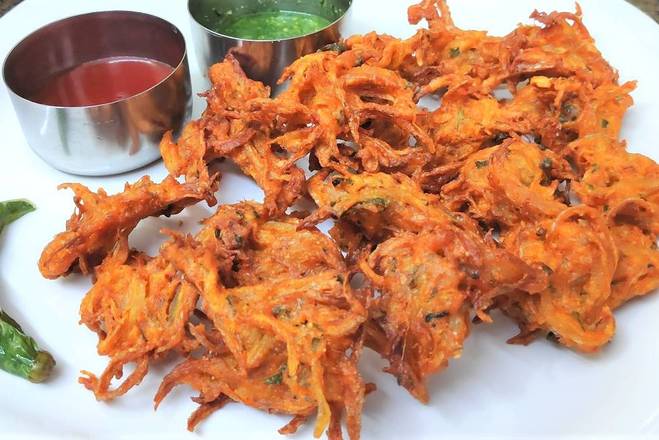 Order Onion Bhajia food online from Dosa Delight store, Jackson Heights on bringmethat.com
