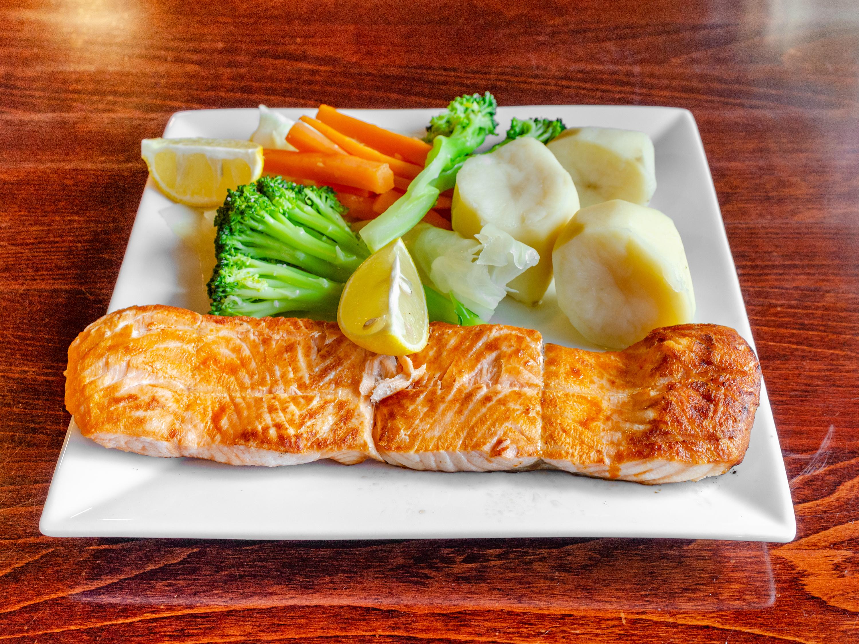 Order Grilled Fillet of Salmon food online from Stephanie Bbq store, Nutley on bringmethat.com