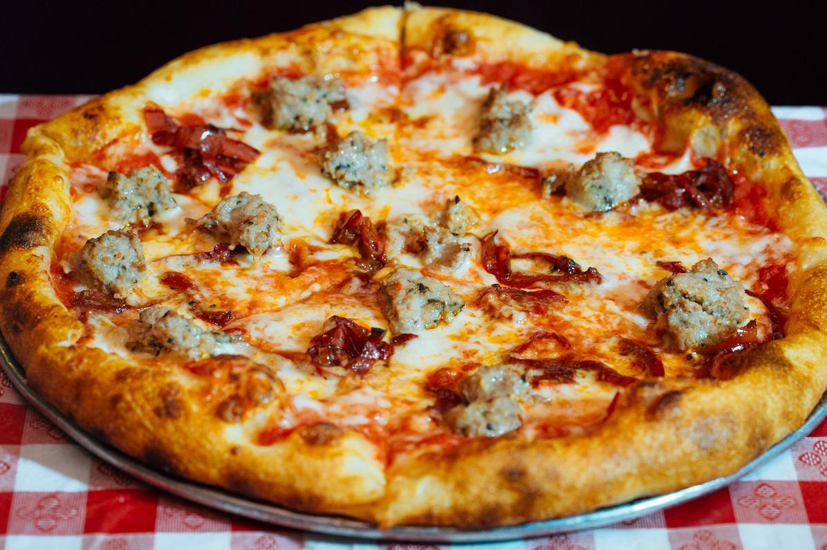 Order Sausage and Pepper Pizza food online from Enjay Pizza At Smokey Joe store, Philadelphia on bringmethat.com