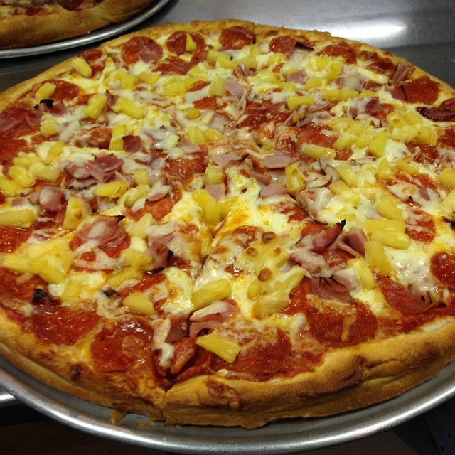 Order Hawiian Pizza food online from Jac & Do Pizza store, Findlay on bringmethat.com