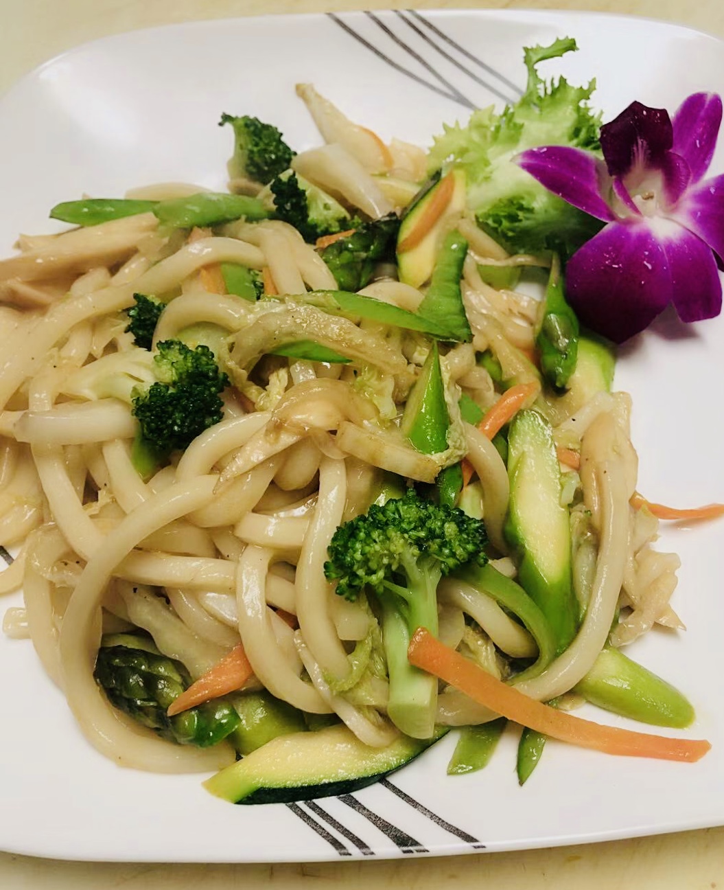 Order Vegetable food online from Hiroto Japanese Restaurant store, Brooklyn on bringmethat.com