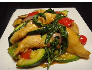 Order LC2. Steam Chicken with Mixed Veggies food online from Emperor Chinese store, Charlotte on bringmethat.com