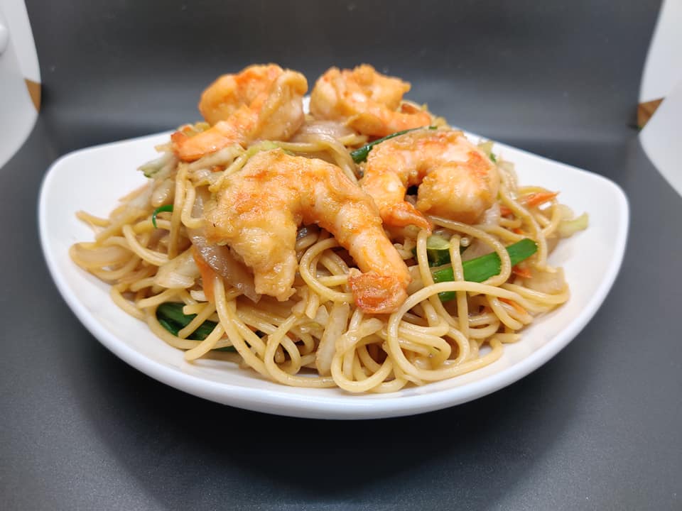 Order Shrimp Fried Noodle food online from Macky Kitchen store, Richmond on bringmethat.com