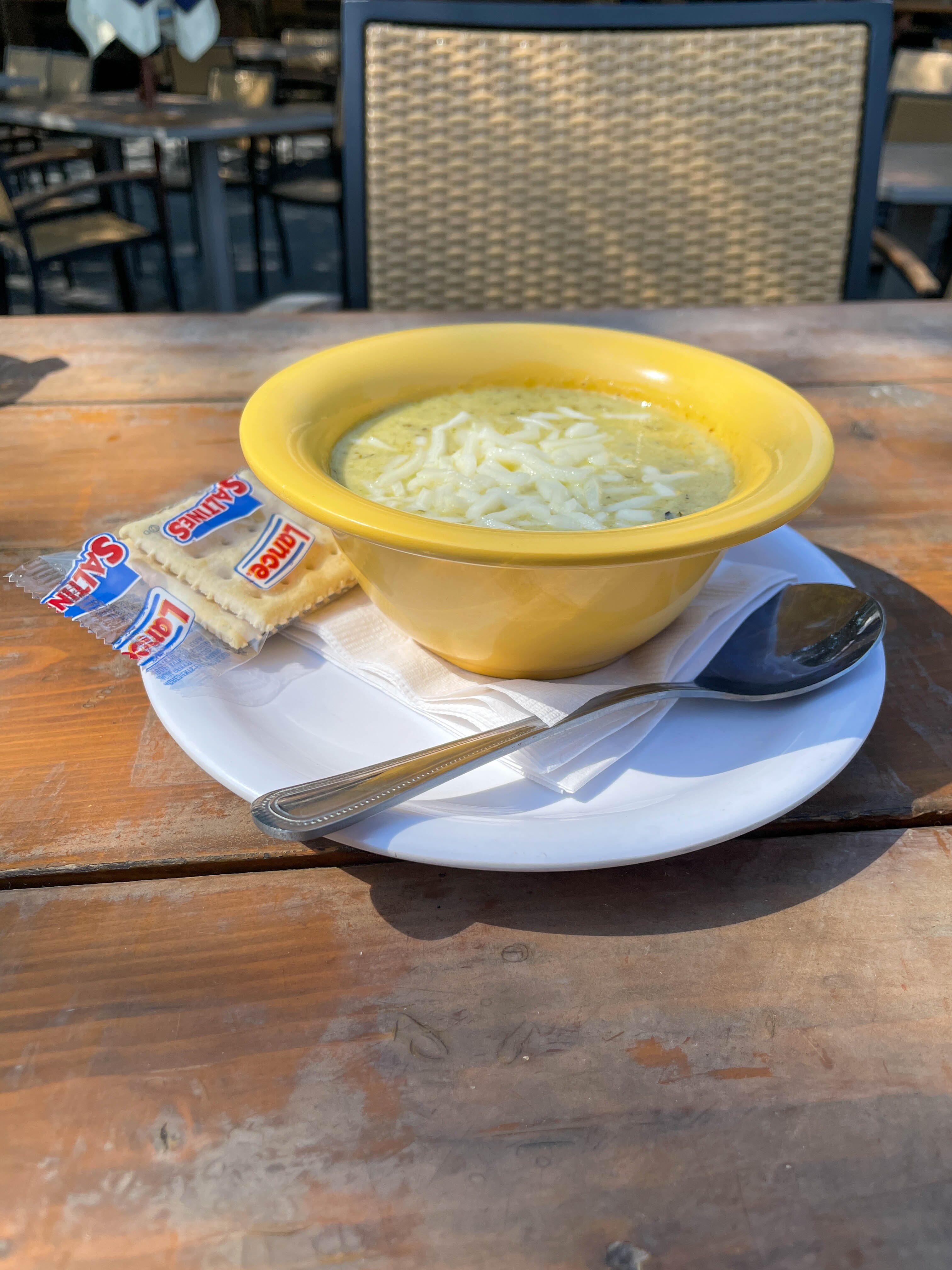 Order NEW Creamy Poblano Soup food online from Bedford Ice House store, Bedford on bringmethat.com