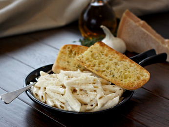 Order Penne Pasta food online from Davanni's store, Plymouth on bringmethat.com