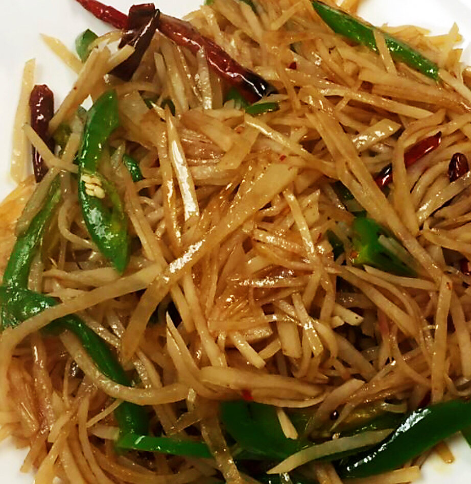 Order Savory Thin Potato Strips with Green Pepper 尖椒土豆丝 food online from Orient House Chinese Restaurant store, Madison on bringmethat.com