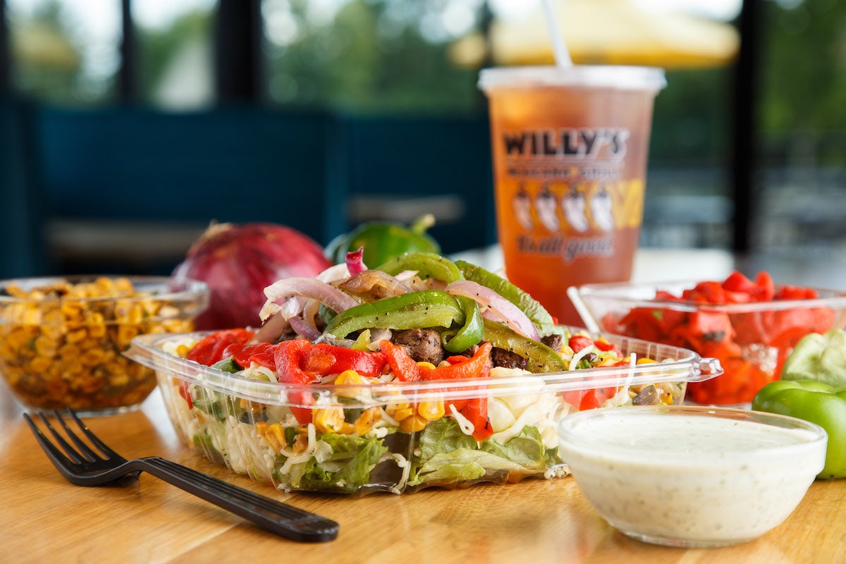 Order Salad food online from Willy's Mexicana Grill store, Alpharetta on bringmethat.com